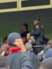 遭竖中指和辱骂！安东尼在看台上与塞维利亚球迷发生冲突！